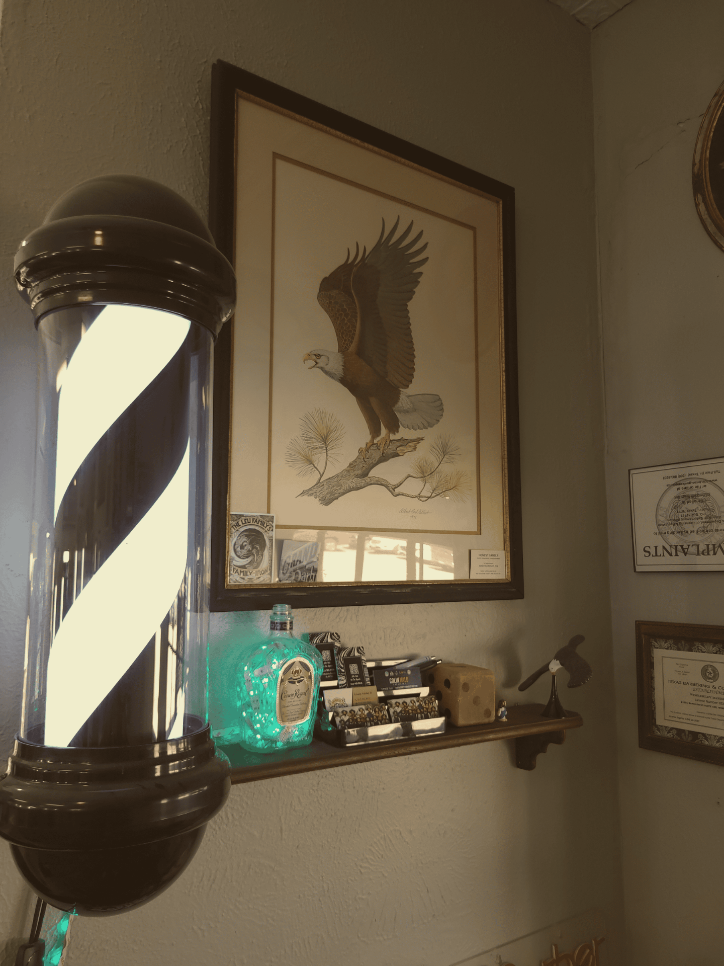 Barber pole light